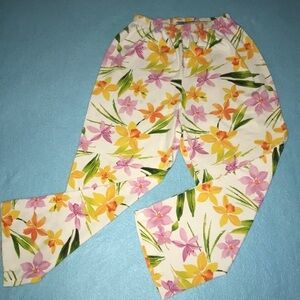 𝅺FORENZA capris spring tropical print stretchy tropical elastic waistband size S